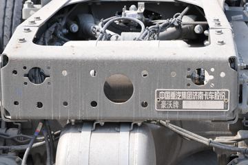й HOWO TXؿ 460 6X4 ǣ(H653ǰ)(ZZ4257V324GE1)ͼƬ