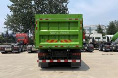 中国重汽 豪瀚N5G 340马力 8X4 5.6米自卸车 中国重汽 豪瀚N5G 340马力 8X4 5.6米自卸车