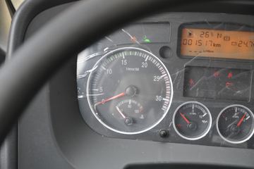 �й����� ���N5G 340���� 8X4 5.6����ж��ͼƬ