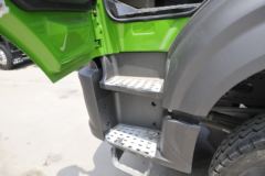 中国重汽 豪瀚N5G 340马力 8X4 5.6米自卸车 中国重汽 豪瀚N5G 340马力 8X4 5.6米自卸车