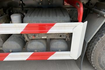 �й����� ���N5G 340���� 8X4 5.6����ж��ͼƬ