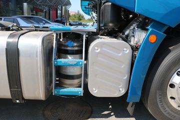 һ����� J7�ؿ� 550���� 6X4ǣ����(������)(CA4250P77K25T1E5)ͼƬ