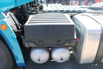 һ����� J7�ؿ� 550���� 6X4ǣ����(������)(CA4250P77K25T1E5)ͼƬ