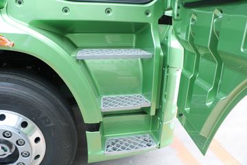 һ����� J7�ؿ� 550���� 6X4ǣ����(������)(CA4250P77K25T1E5)ͼƬ