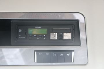 һ����� J7�ؿ� 550���� 6X4ǣ����(������)(CA4250P77K25T1E5)ͼƬ