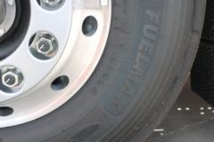 一汽解放 J7重卡 550马力 6X4牵引车(富贵绿)(CA4250P77K25T1E5)
