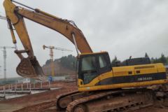 中联 ZE360E履带式挖掘机