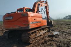 斗山 DX150LC履带式挖掘机 斗山 DX150LC履带式挖掘机