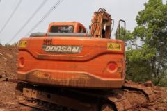 斗山 DX150LC履带式挖掘机 斗山 DX150LC履带式挖掘机