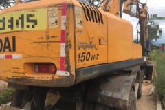 现代 R150W-7轮式挖掘机