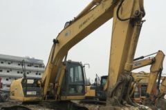住友 SH210-5履带式挖掘机