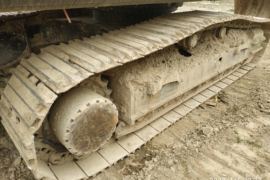 履带式挖掘机&nbsp;挖掘机外观图片