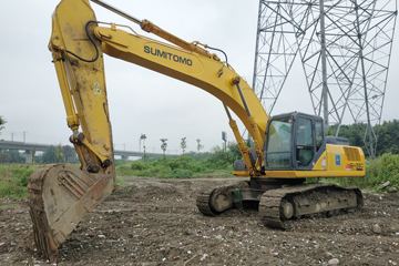 住友 SH350HD-5履带式挖掘机