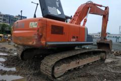日立 ZX260LCH-3G履带式挖掘机