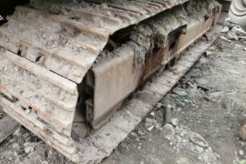 履带式挖掘机&nbsp;挖掘机外观图片