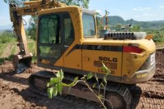 山东临工 LG6135E履带式挖掘机