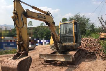 轮式装载机&nbsp;挖掘机外观图片