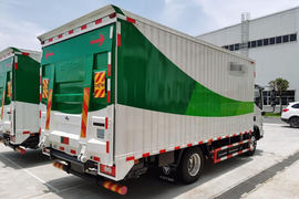 智蓝轻卡&nbsp;电动垃圾车外观图片