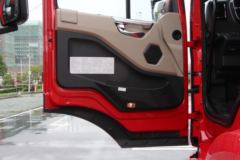 江淮 格尔发A5XⅢ中卡 240马力 4X2 6.8米厢式载货车(HFC5181XXYP3K2A50S2V)