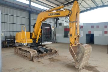 柳工 CLG908D履带式挖掘机