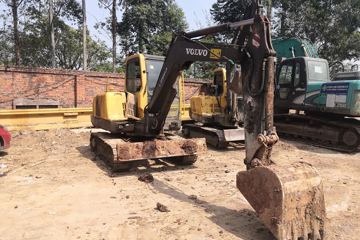 沃尔沃 EC55履带式挖掘机