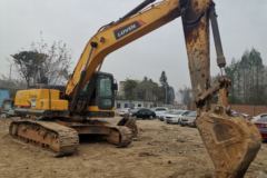 雷沃重工 FR220履带式挖掘机