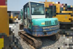 石川岛 60NS履带式挖掘机