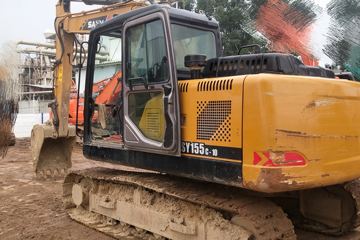 三一 SY135C-10履带式挖掘机