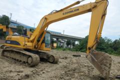 中联重科 ZE260E履带式挖掘机