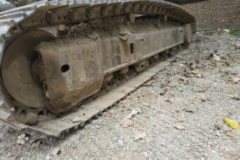 履带式挖掘机&nbsp;挖掘机外观图片