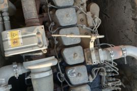 履带式挖掘机&nbsp;挖掘机外观图片