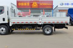 凯马 凯捷M1 110马力 4.16米单排栏板轻卡(KMC1042A33D5)