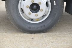 凯马 凯捷M6 160马力 4.2米单排栏板轻卡(KMC1046A33D5)