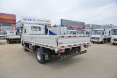凯马 凯捷M6 160马力 4.2米单排栏板轻卡(KMC1046A33D5)