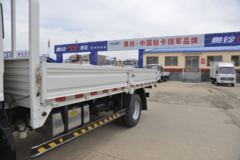 凯马 凯捷M6 160马力 4.2米单排栏板轻卡(KMC1046A33D5)