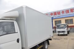 凯马 锐航X3 102马力 3.93米单排厢式微卡(KMC5043XXYH31D5)