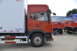 多利卡D9&nbsp;冷藏车外观图片