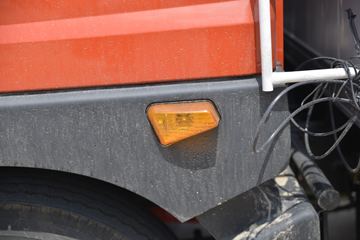 ���� ������D9 185���� 4X2 7.68����س�ͼƬ