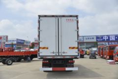 东风 多利卡D9 185马力 4X2 7.68米冷藏车(EQ5182XLCL9BDHAC)