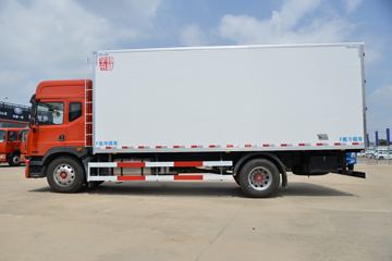 多利卡D9&nbsp;冷藏车外观图片