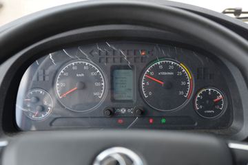 ���� ������D9 185���� 4X2 7.68����س�ͼƬ