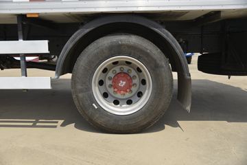 ���� ������D9 185���� 4X2 7.68����س�ͼƬ