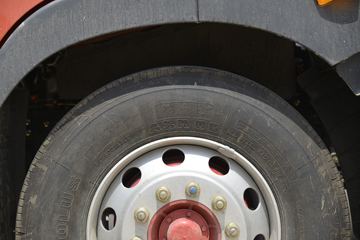 ���� ������D9 185���� 4X2 7.68����س�ͼƬ