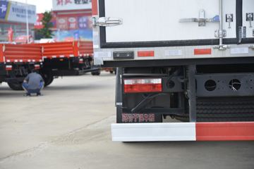 ���� ������D9 185���� 4X2 7.68����س�ͼƬ