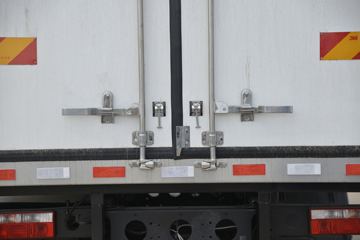 ���� ������D9 185���� 4X2 7.68����س�ͼƬ