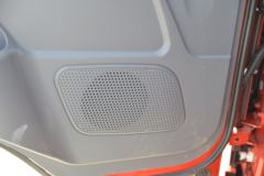 陕汽轻卡 德龙K3000 标配型 150马力 4.18米单排厢式轻卡(YTQ5040XXYKJ332)