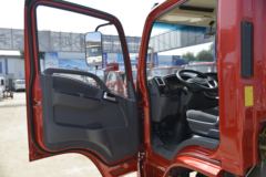 陕汽轻卡 德龙K3000 标配型 150马力 4.18米单排厢式轻卡(YTQ5040XXYKJ332)