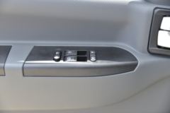 陕汽轻卡 德龙K3000 轻载版 标配型 110马力 3.85米排半栏板轻卡(YTQ1040JG331) 陕汽轻卡 德龙K3000 轻载版 标配型 110马力 3.85米排半栏板轻卡(YTQ1040JG331)