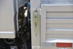 陕汽轻卡 德龙K3000 轻载版 标配型 110马力 3.85米排半栏板轻卡(YTQ1040JG331) 陕汽轻卡 德龙K3000 轻载版 标配型 110马力 3.85米排半栏板轻卡(YTQ1040JG331)