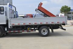 陕汽轻卡 德龙K3000 轻载版 标配型 110马力 3.85米排半栏板轻卡(YTQ1040JG331) 陕汽轻卡 德龙K3000 轻载版 标配型 110马力 3.85米排半栏板轻卡(YTQ1040JG331)